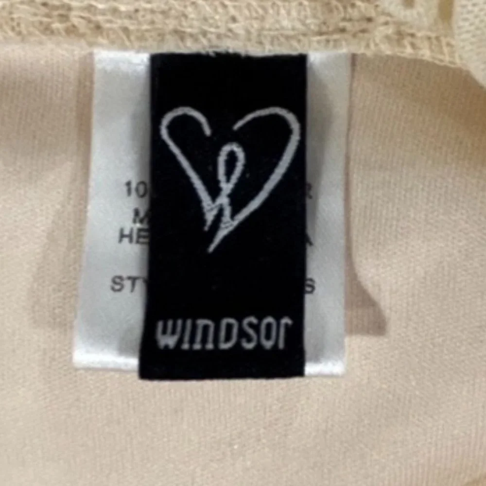 Windsor Women's Cream Colored Padded Clasp Secured Bustier Size Small - Picture 8 of 12